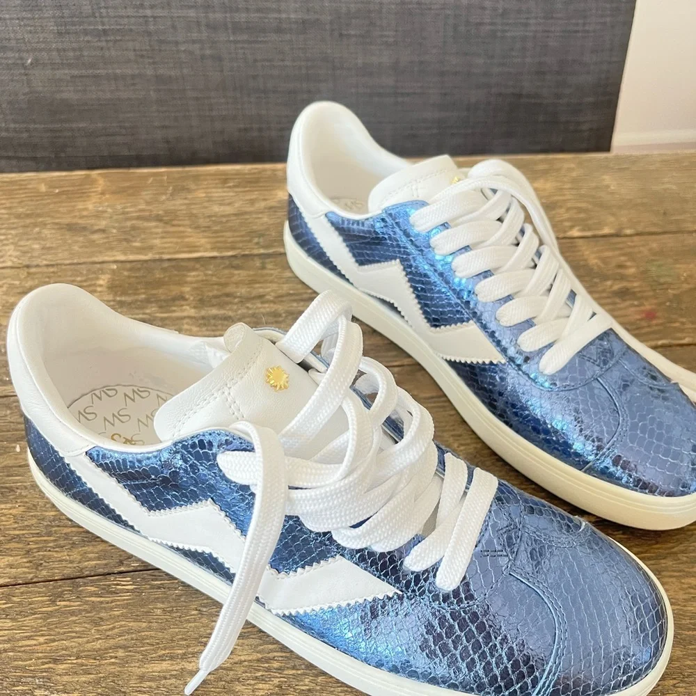 Stuart Weitzman Daryl snake Embossed sneakers